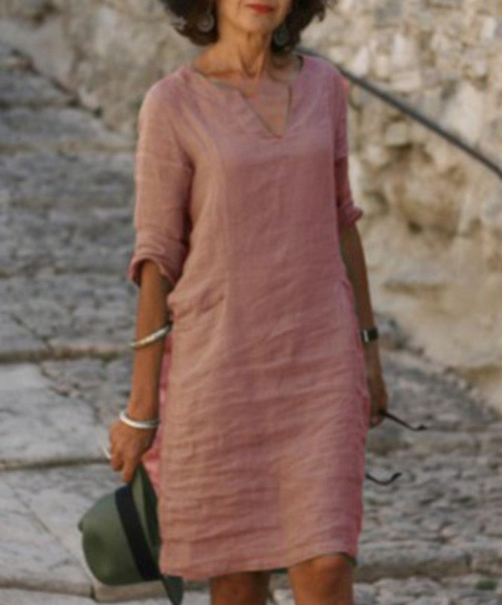 Short sleeve U-neck mid-length dress