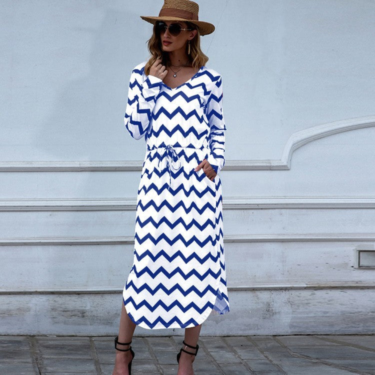 Mid length dress with rib wrap buttocks