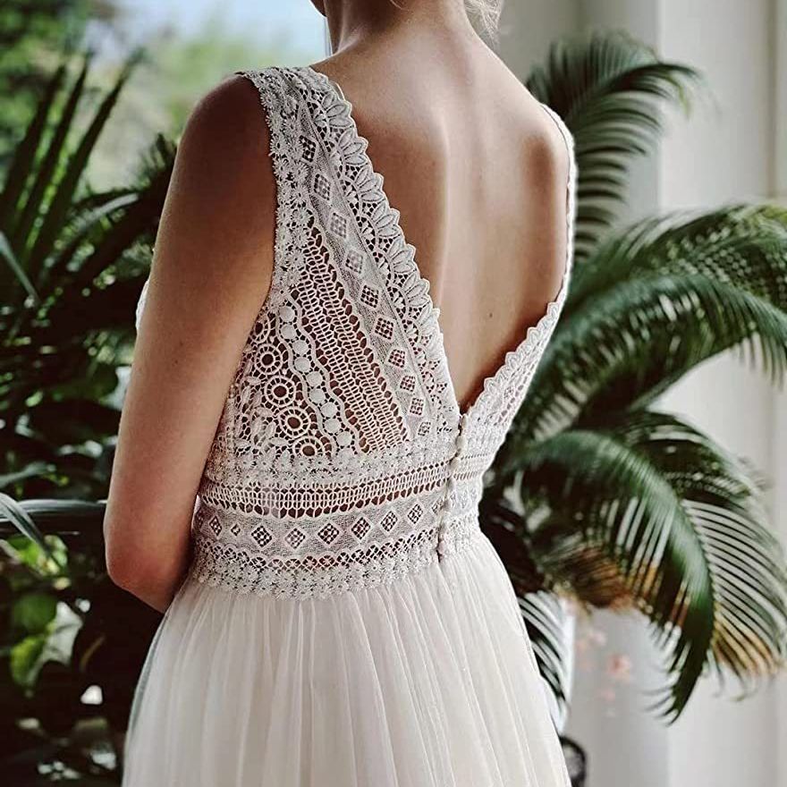 Endless Elegance Boho Beach Wedding Gown - Lace See-Through Waist Slimming Outdoor Mesh Bridal Dress