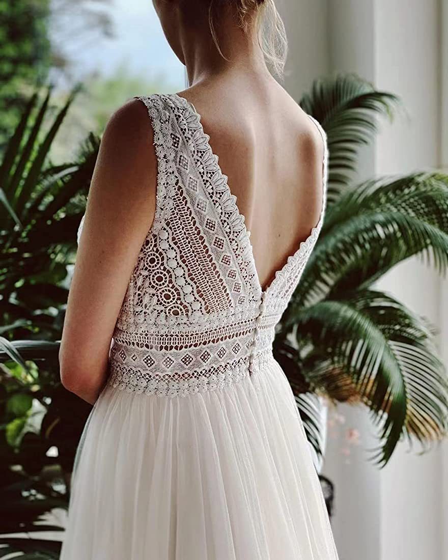 Endless Elegance Boho Beach Wedding Gown - Lace See-Through Waist Slimming Outdoor Mesh Bridal Dress