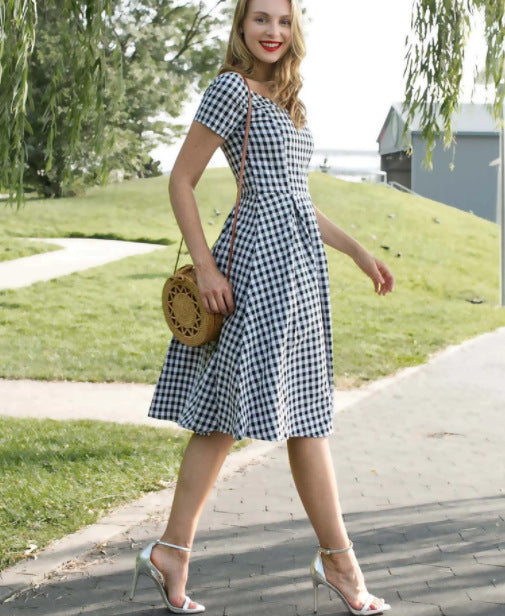 Black and white plaid short sleeve dress