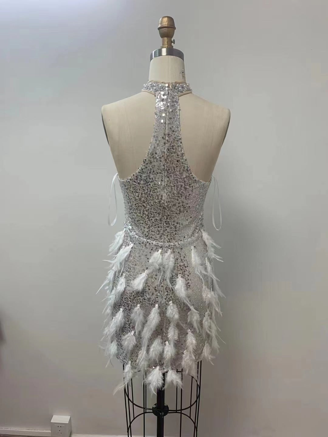 Sequined Feather Skirt Hollow-out Halter Dress