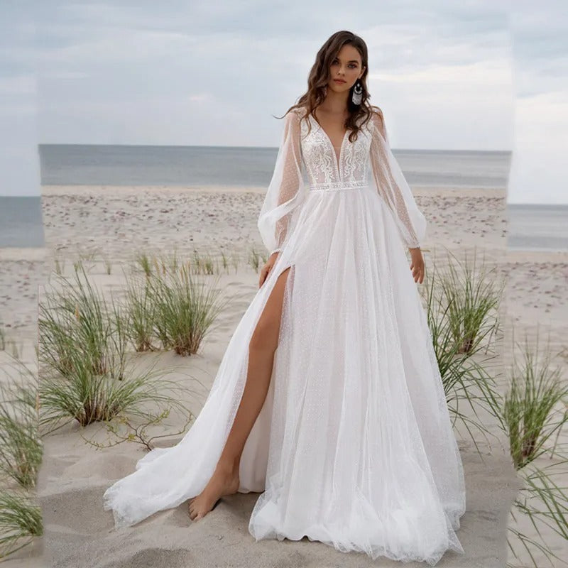 Boho Beach V-Neck Tulle Wedding Dress – Effortless Elegance for Your Big Day