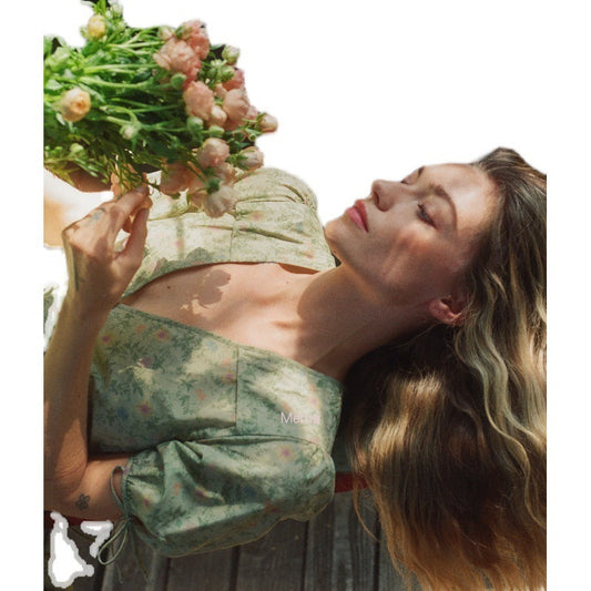 Women's Small Floral Mid Length Short Sleeve Dress