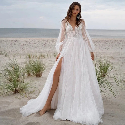 Boho Beach V-Neck Tulle Wedding Dress – Effortless Elegance for Your Big Day