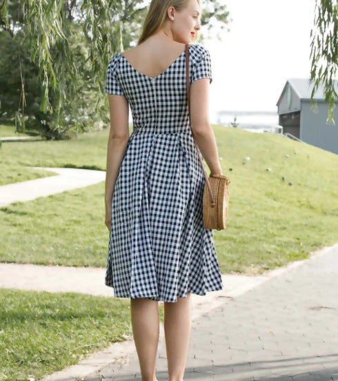 Black and white plaid short sleeve dress