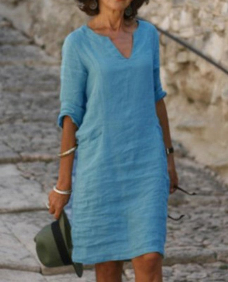 Short sleeve U-neck mid-length dress