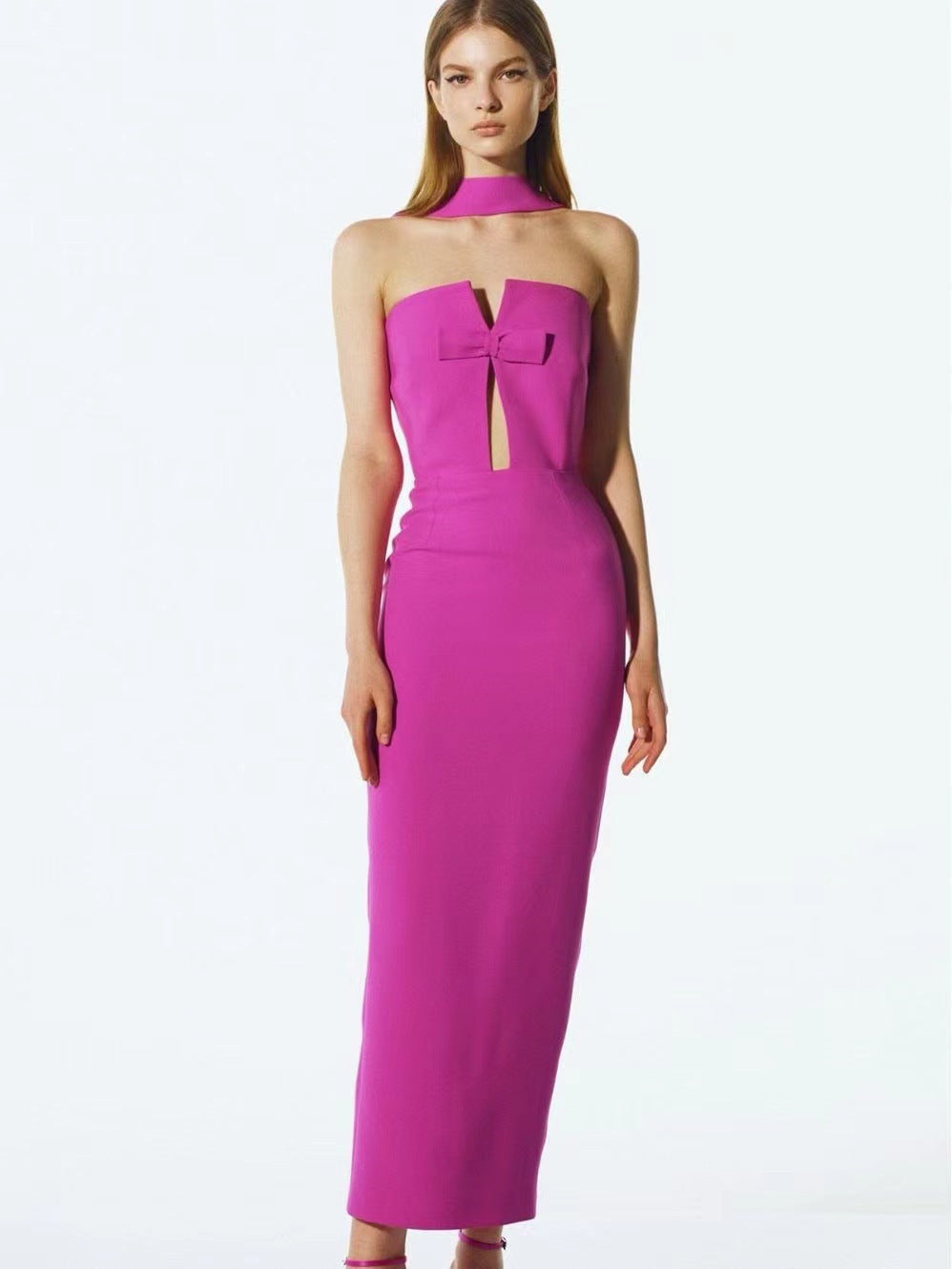 Backless Halter Mid-Length Sheath Bandage Dress – Elegant Toast Dress for Every Occasion
