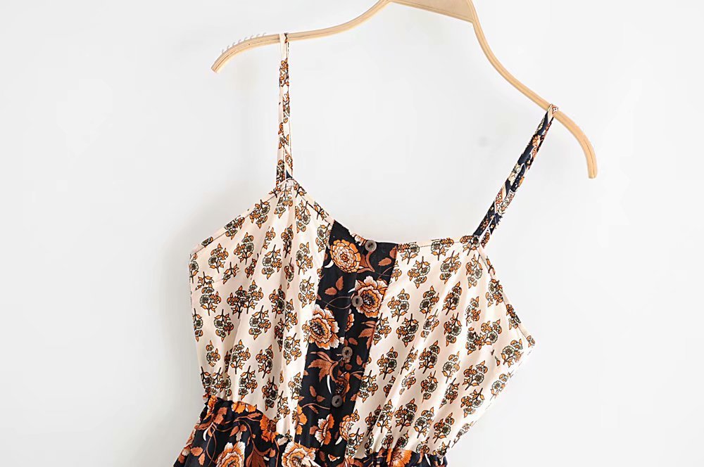 Boho-Chic Cotton Spaghetti Strap Dress – Effortless Summer Style
