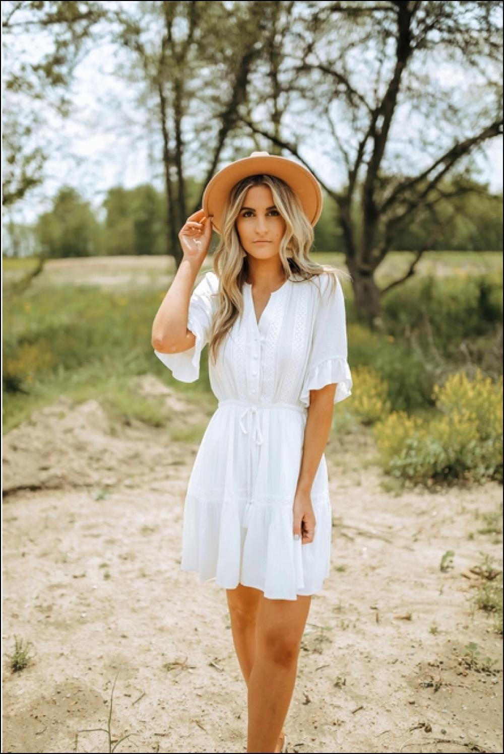 Bubble Wrinkled Waist Shows Thin Mid-length Dress