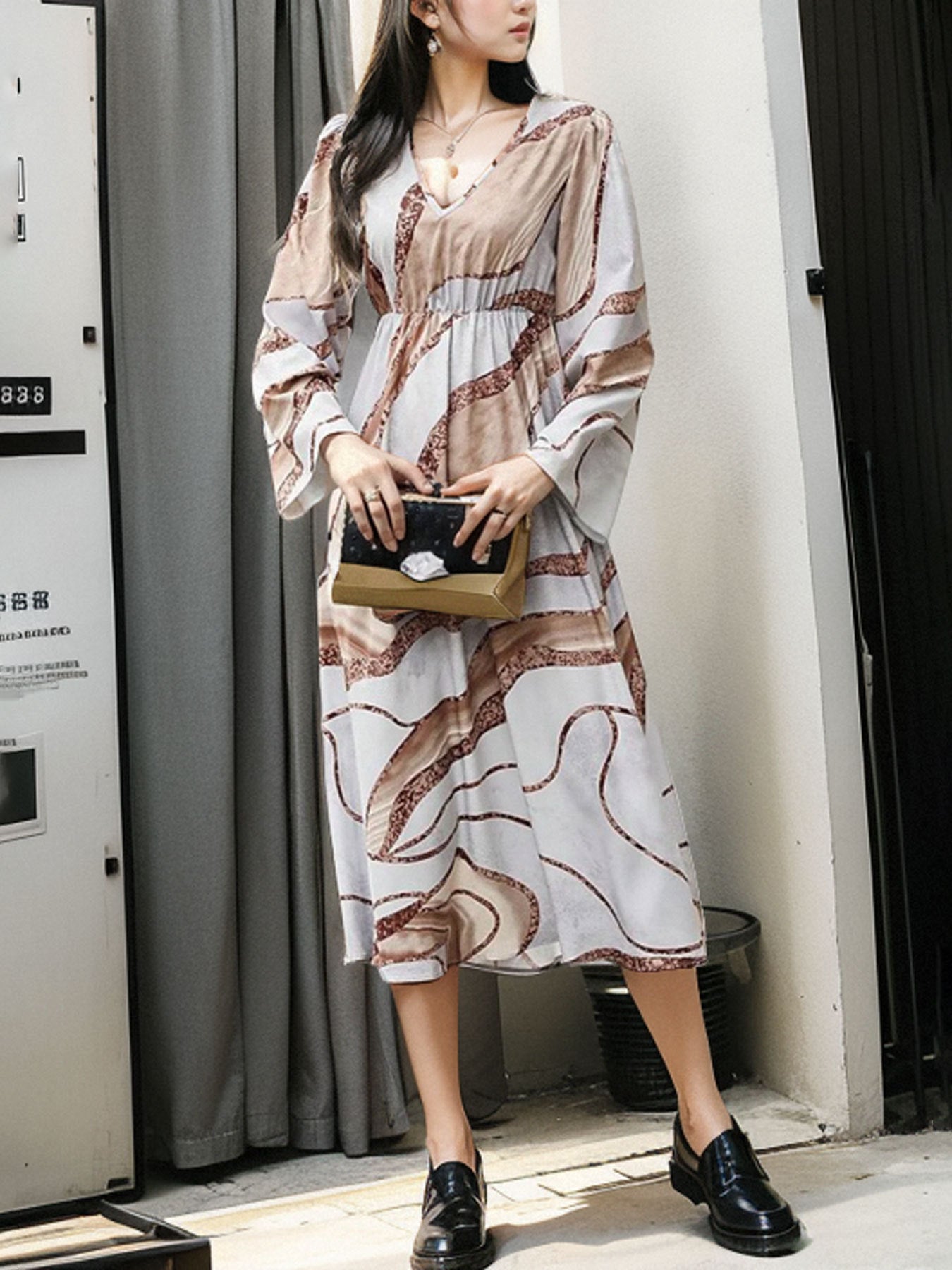 Women's Fashion Positioning Printing V-neck Long-sleeve Dress